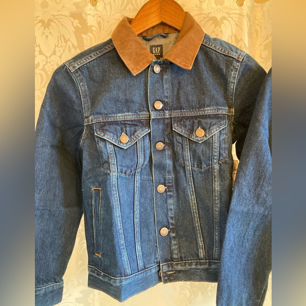 GAP *NEW* Jean Jacket